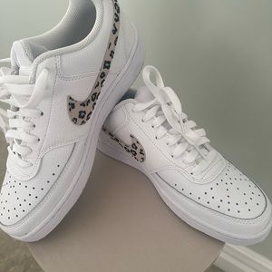 Nike women’s shoes